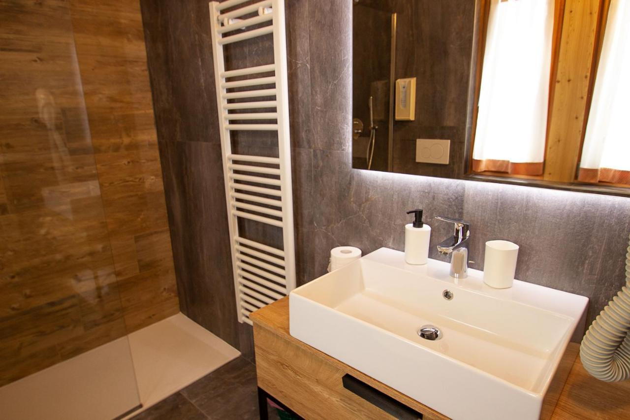 Residence Hotel Santa Maria Piscina E Wellness 佩约方缇 外观 照片