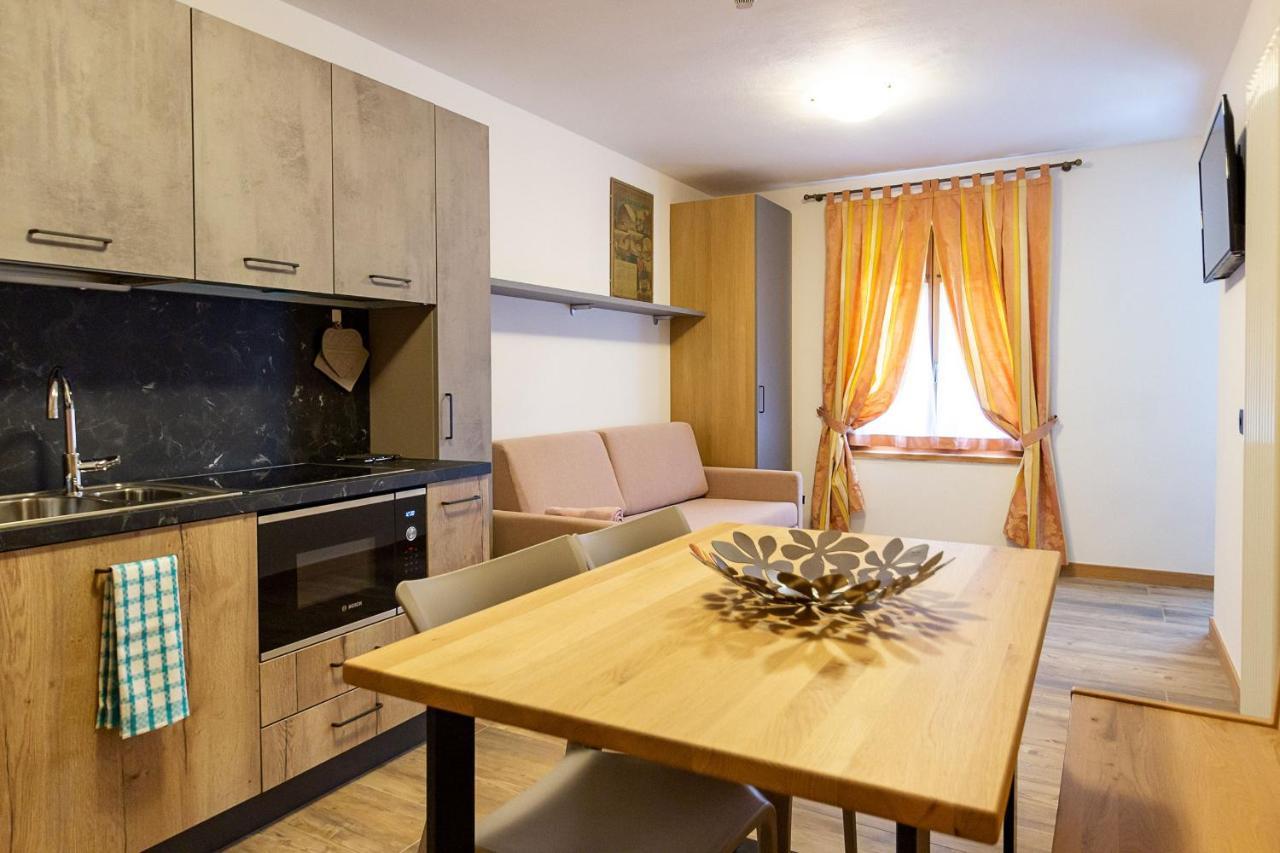 Residence Hotel Santa Maria Piscina E Wellness 佩约方缇 外观 照片