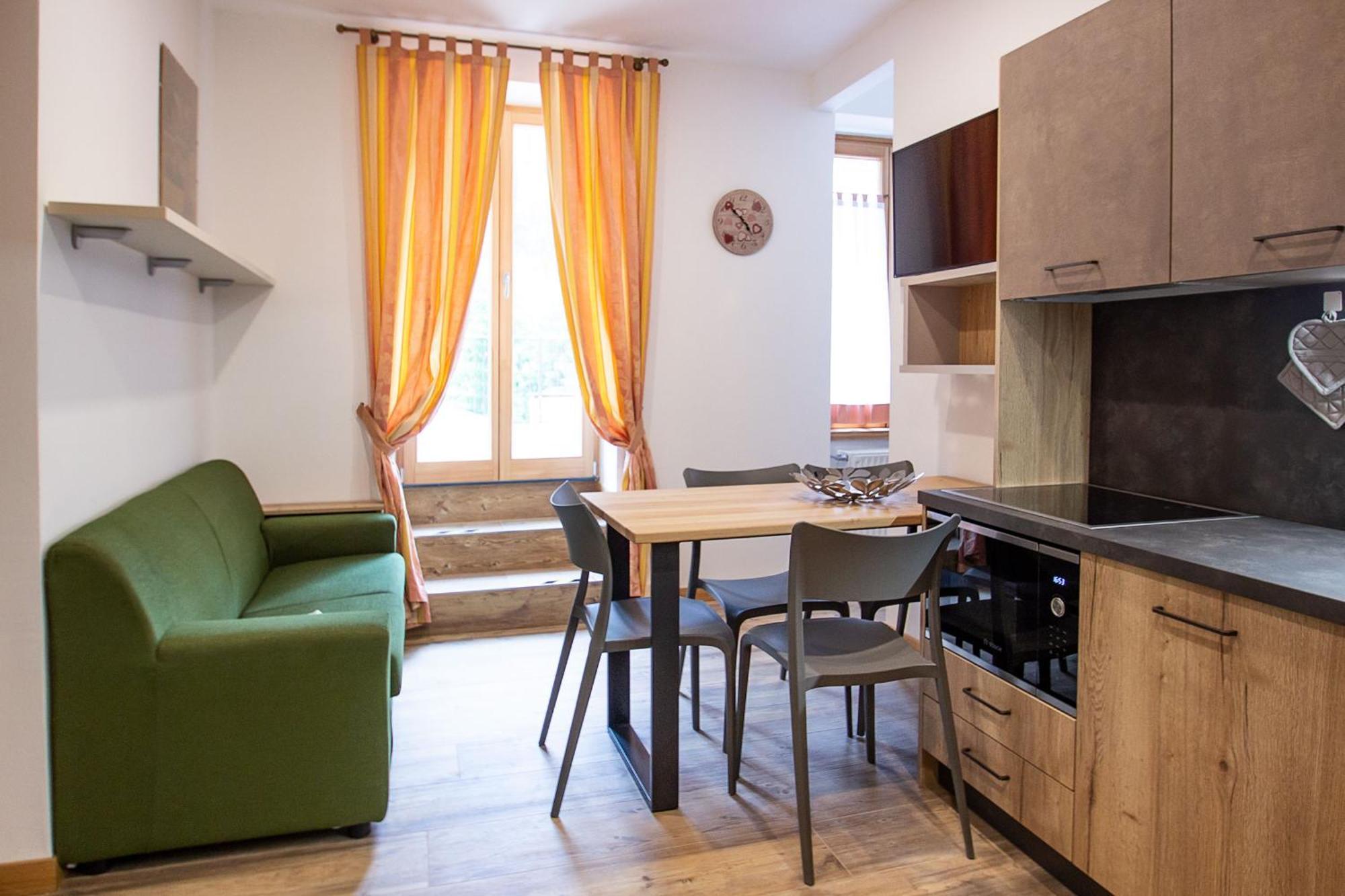 Residence Hotel Santa Maria Piscina E Wellness 佩约方缇 外观 照片