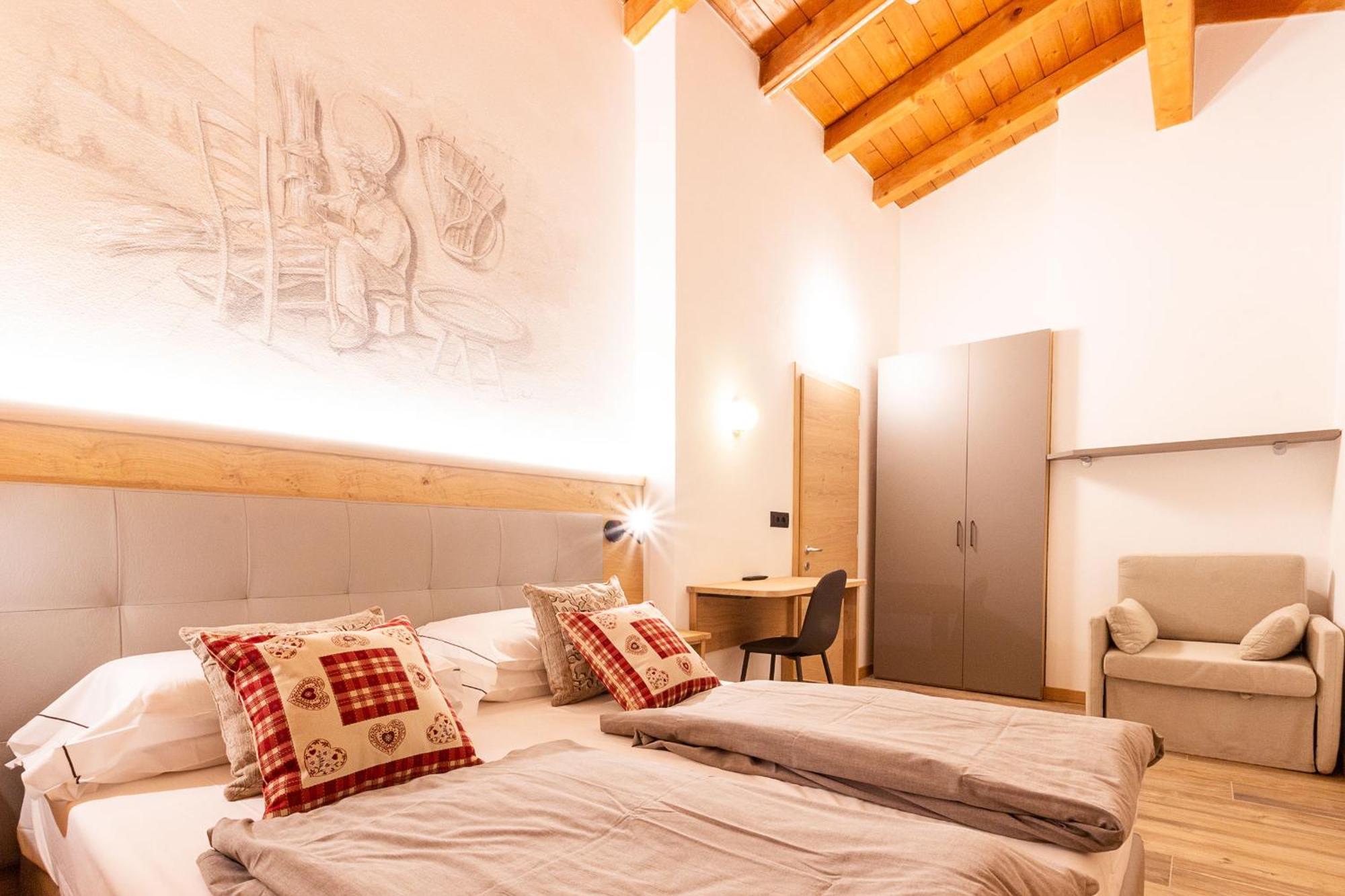 Residence Hotel Santa Maria Piscina E Wellness 佩约方缇 外观 照片